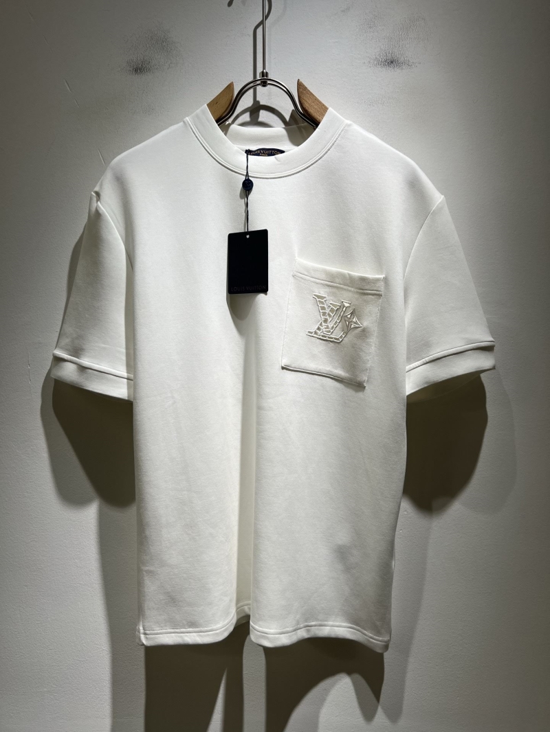 l0vis Vvtt0n t-shirt